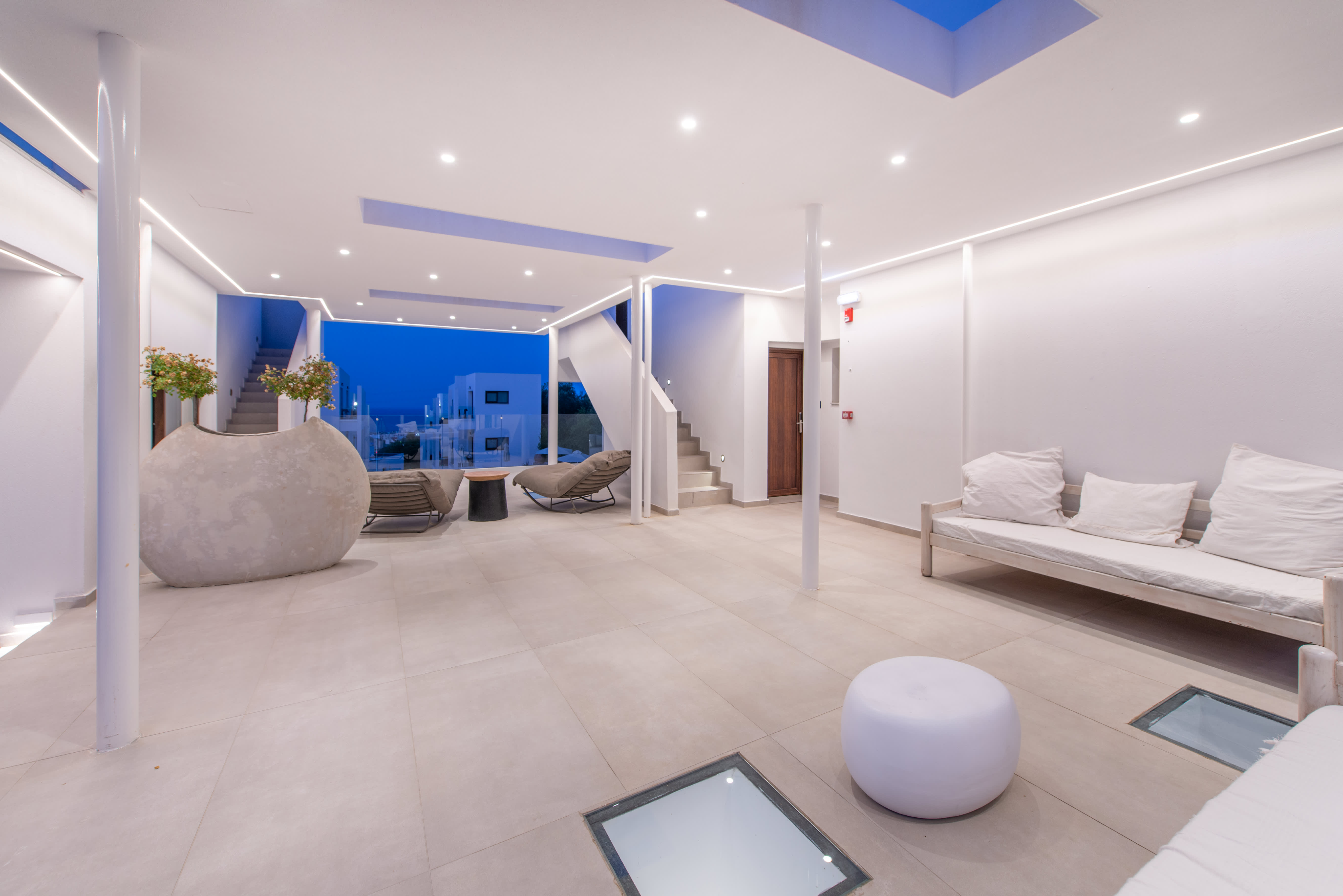 Mika Villas & Suites 2