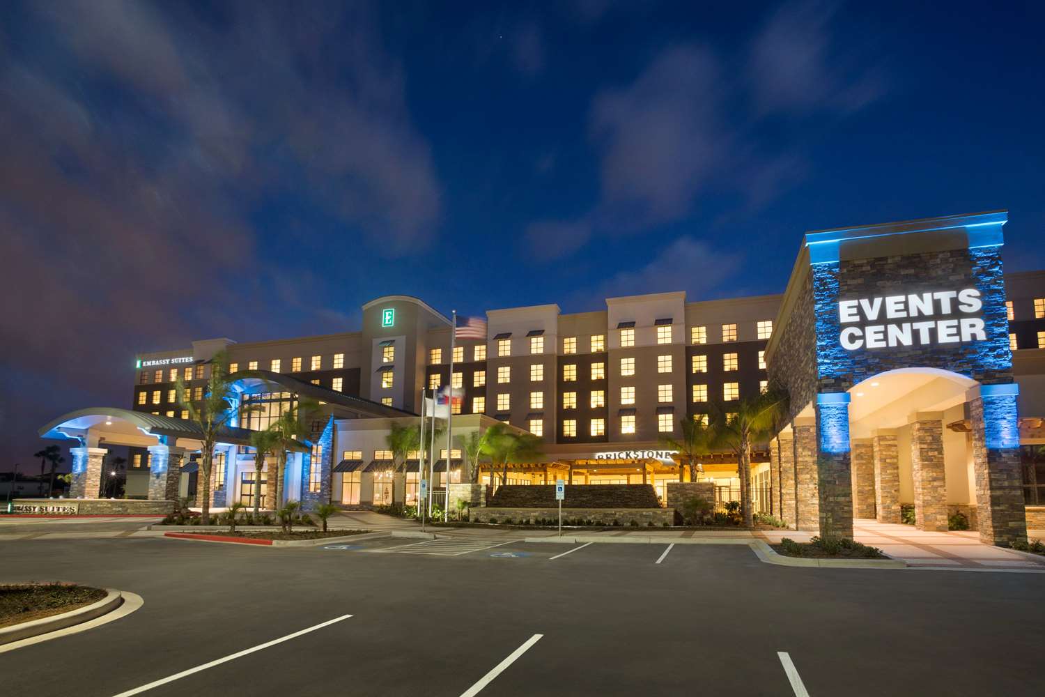 Embassy Suites by Hilton McAllen Convention Center 2
