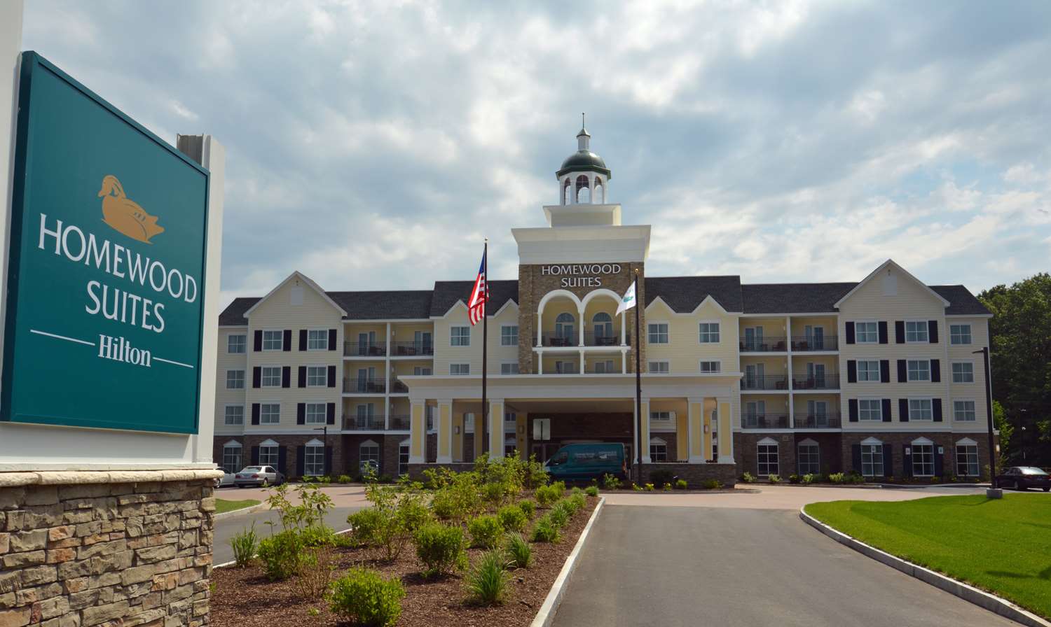 Homewood Suites By Hilton Saratoga Springs 1