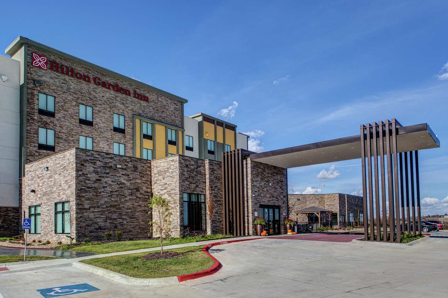 Hilton Garden Inn Topeka 1