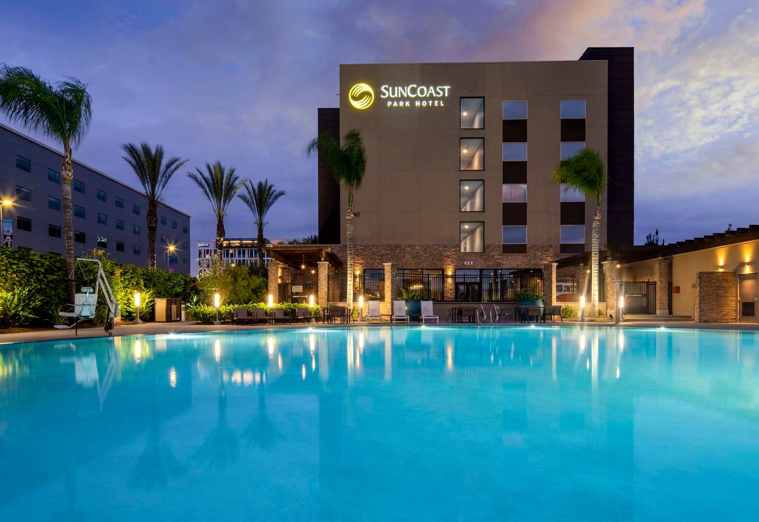 SunCoast Hotel Anaheim, Tapestry Collection by Hilton 1