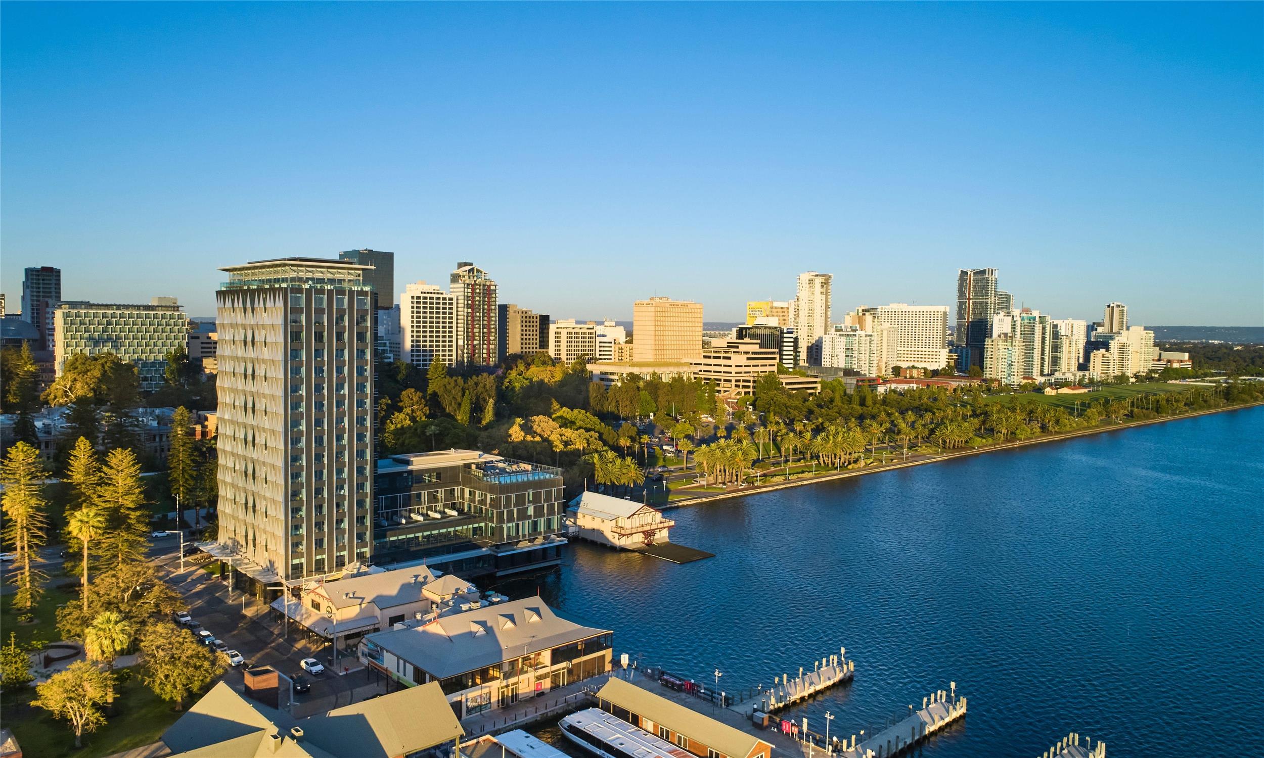 Doubletree By Hilton Perth Waterfront 1