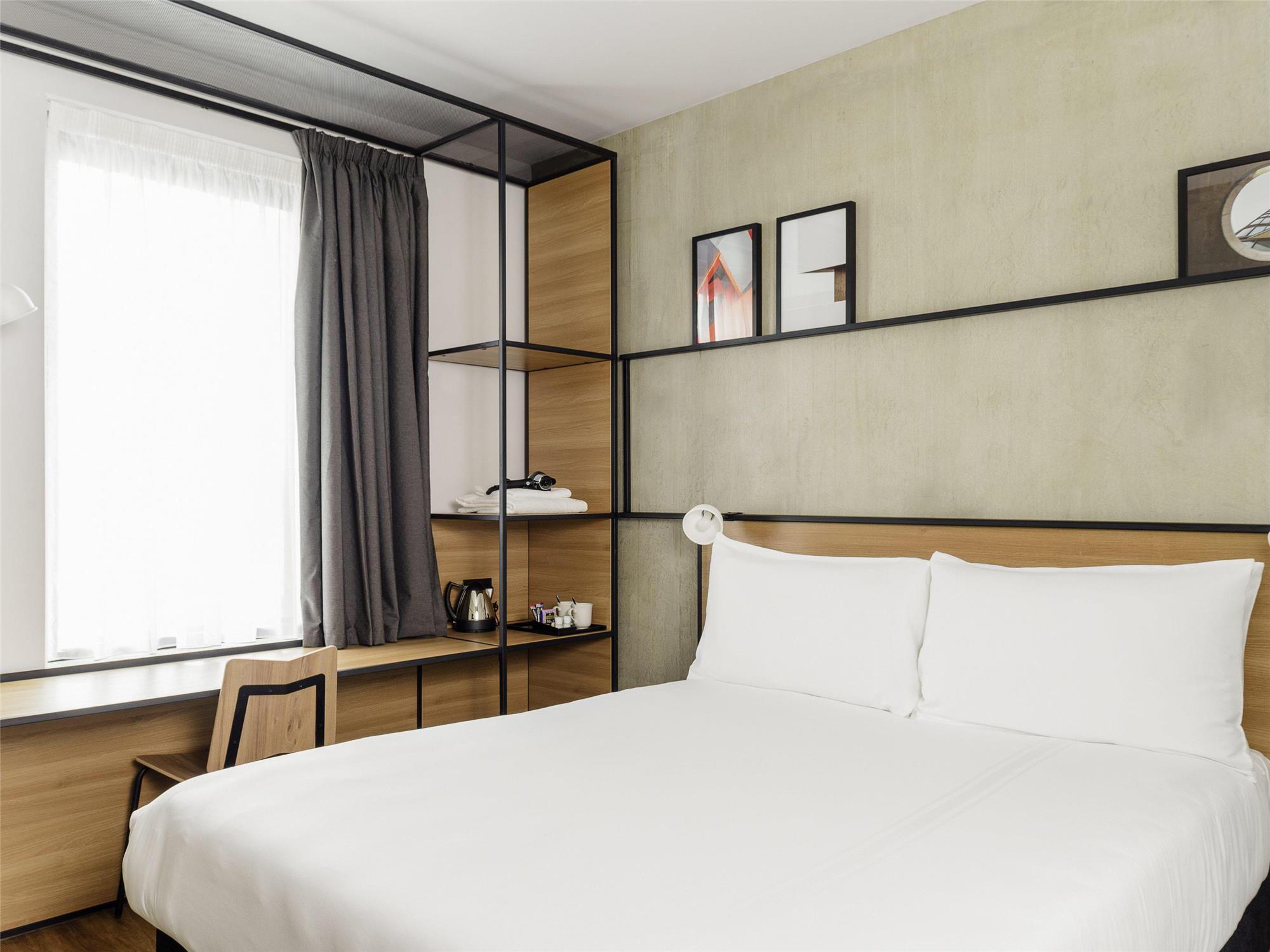ibis Bridgwater, M5 Jct23 2