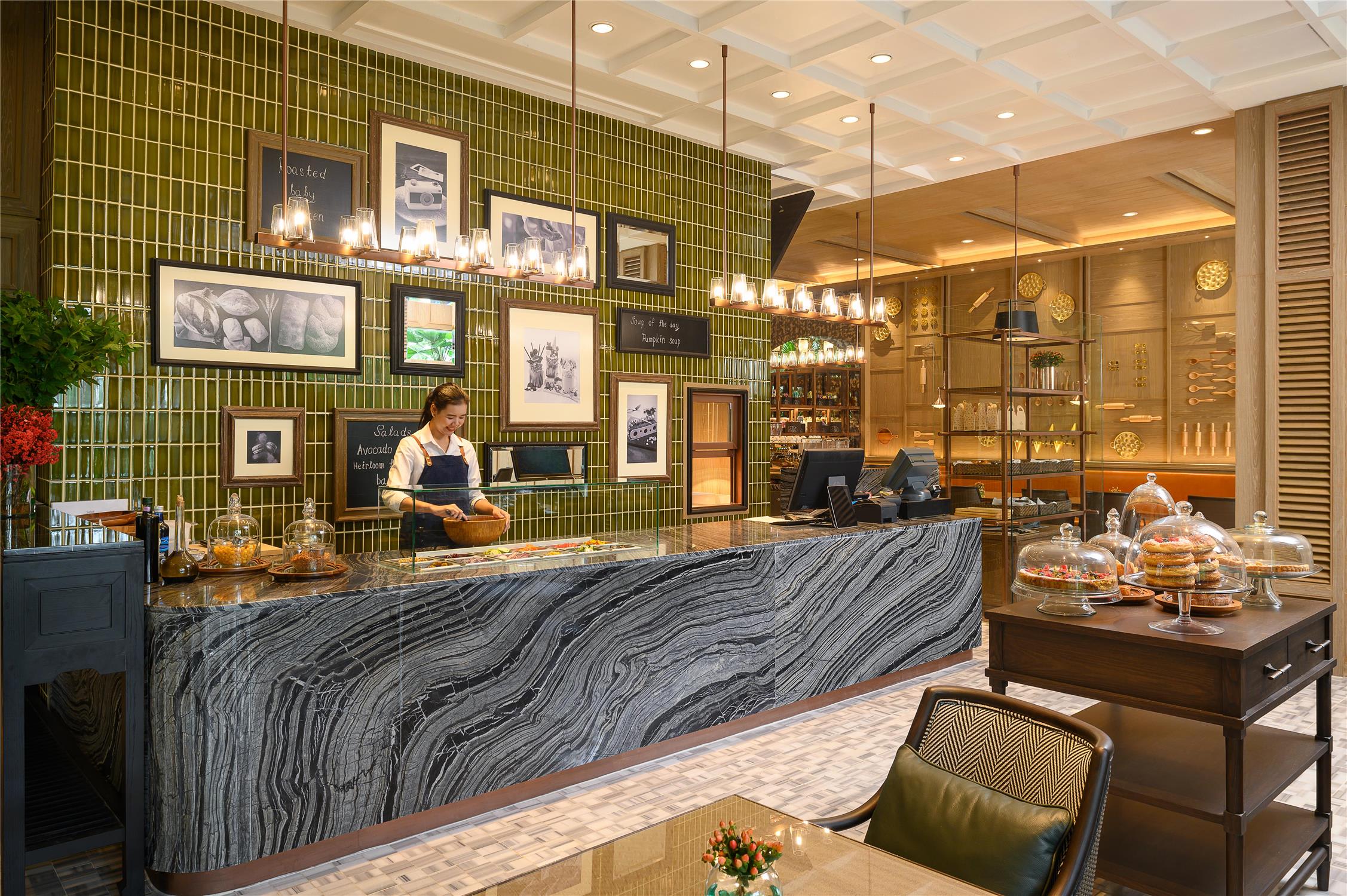 Anantara Siam Bangkok Hotel 2