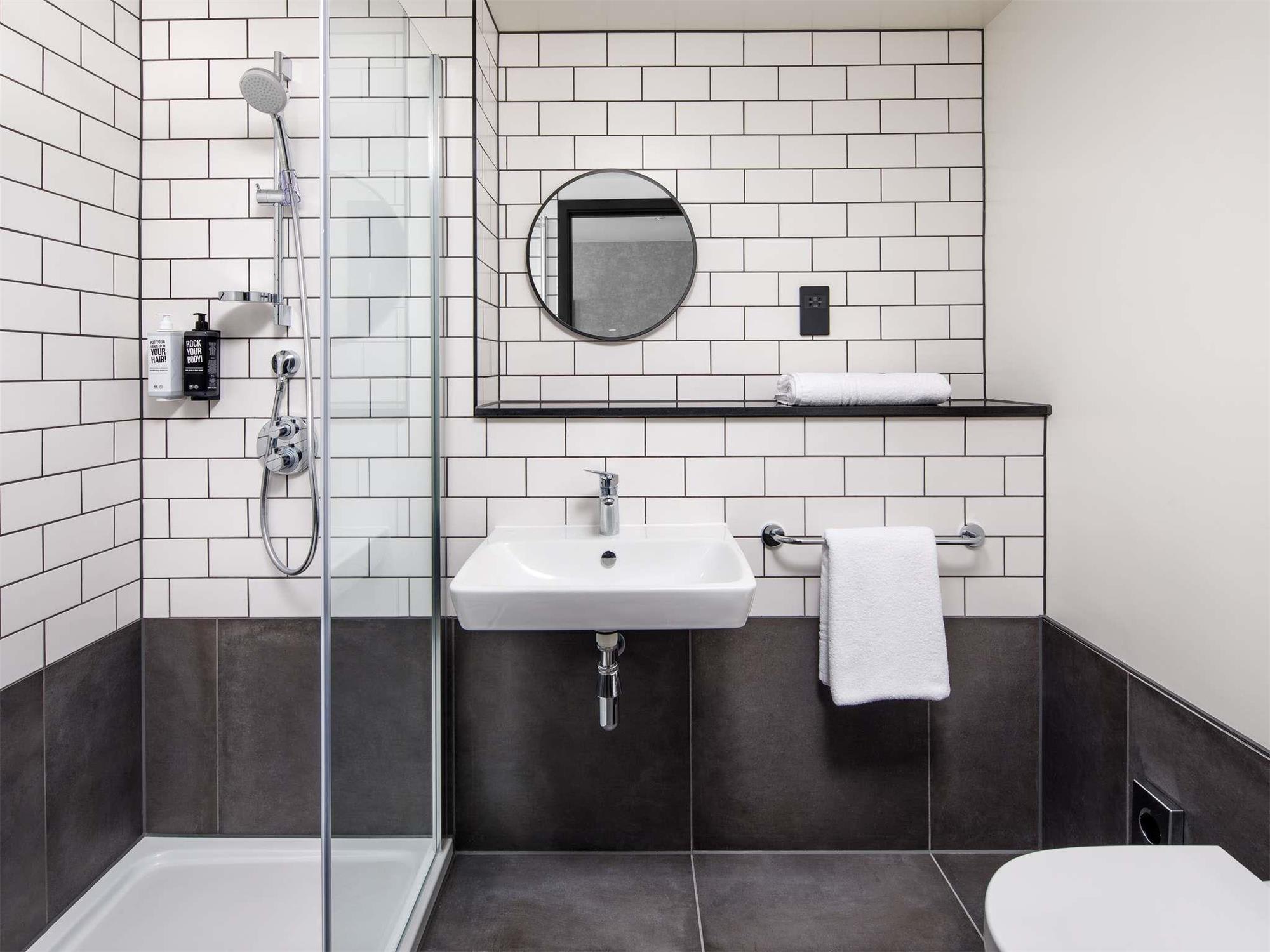 ibis London Sutton Point 2