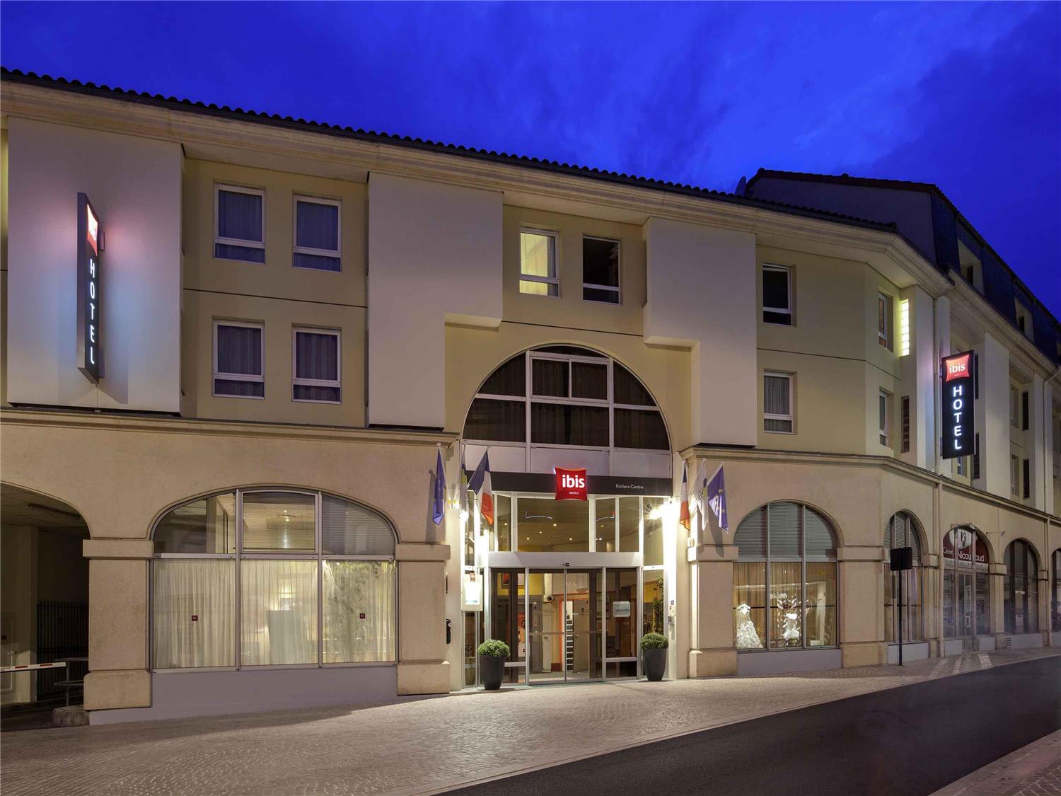ibis Poitiers Centre 1