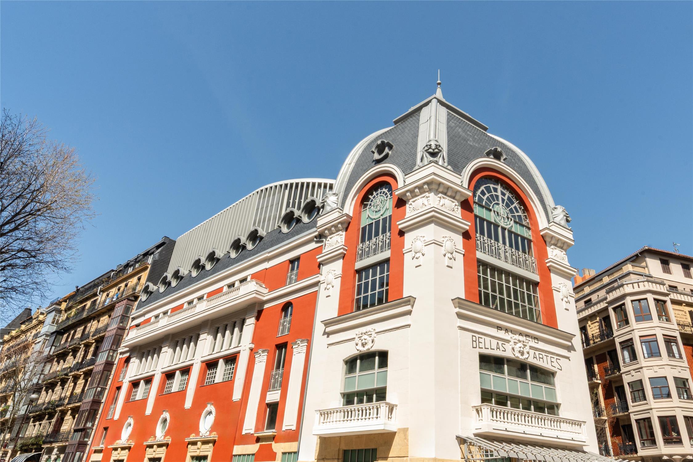 Hotel Palacio Bellas Artes San Sebastian, Curio Collection by Hilton 2