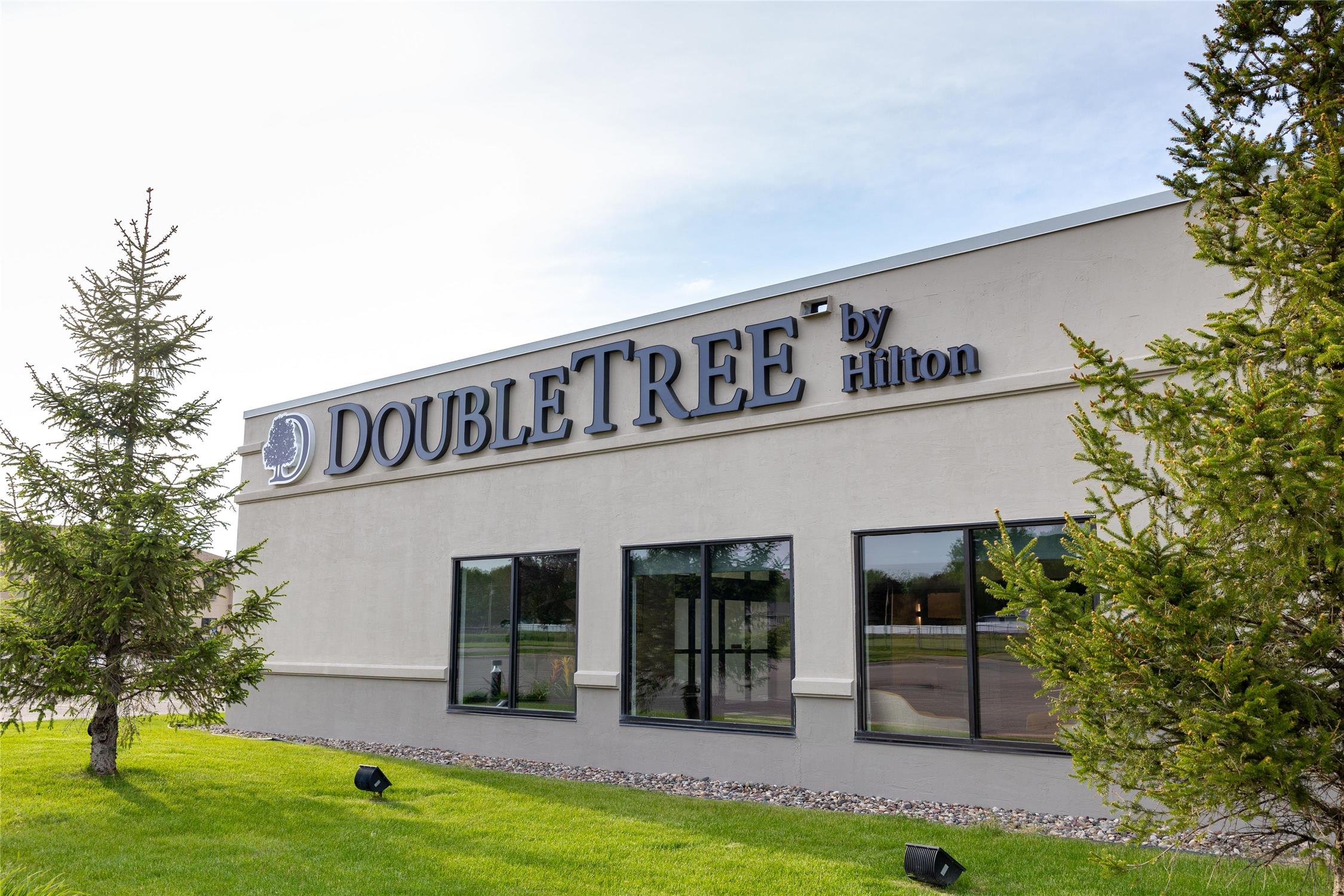 DoubleTree by Hilton Austin, MN 1