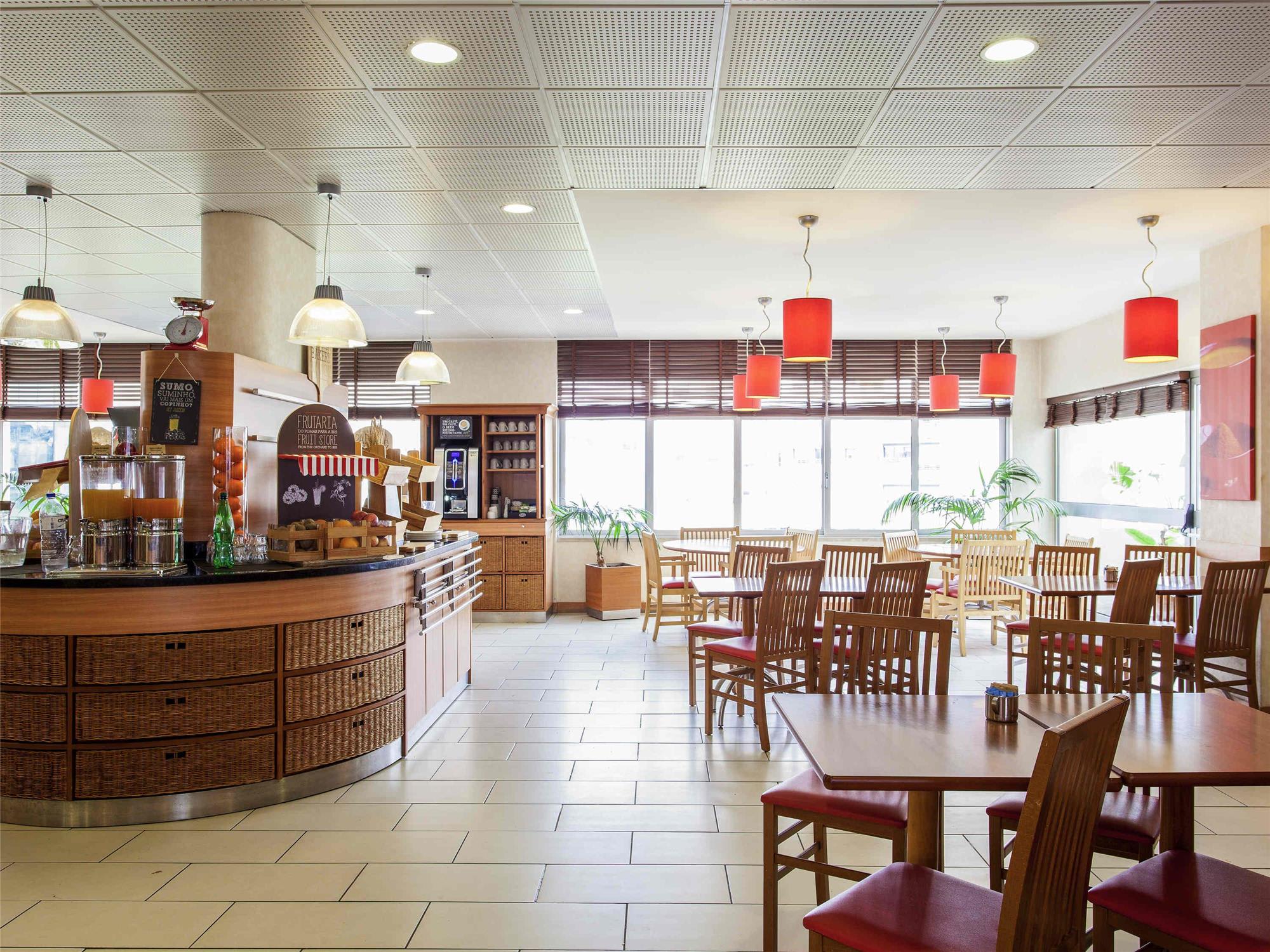 Hotel ibis Lisboa Jose Malhoa 2