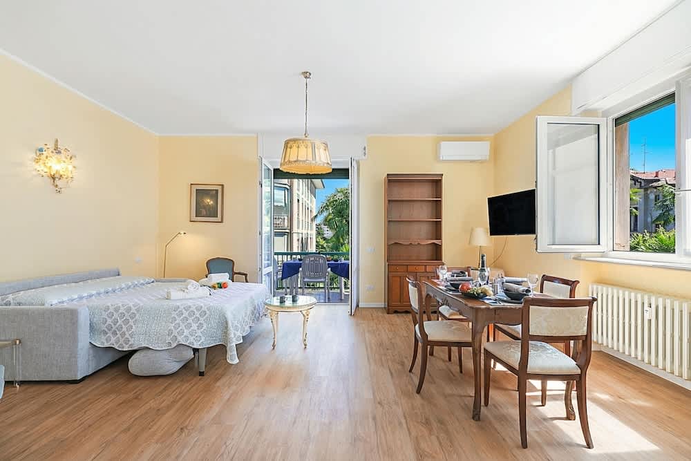 Strixia Apartment Stresa 50m From Lake 2