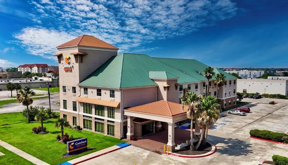 Comfort Suites near NASA - Clear Lake 1