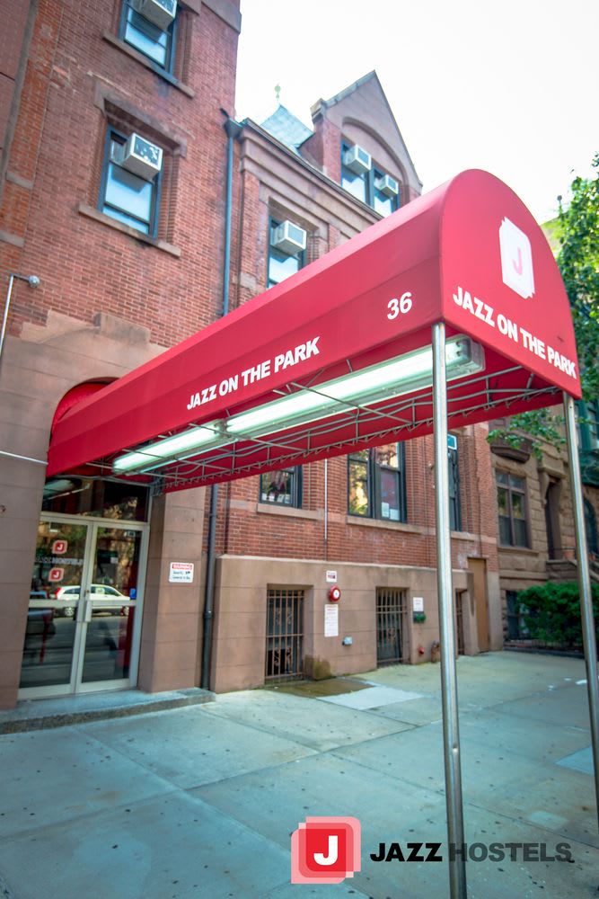 JAZZ ON THE PARK HOSTEL 2