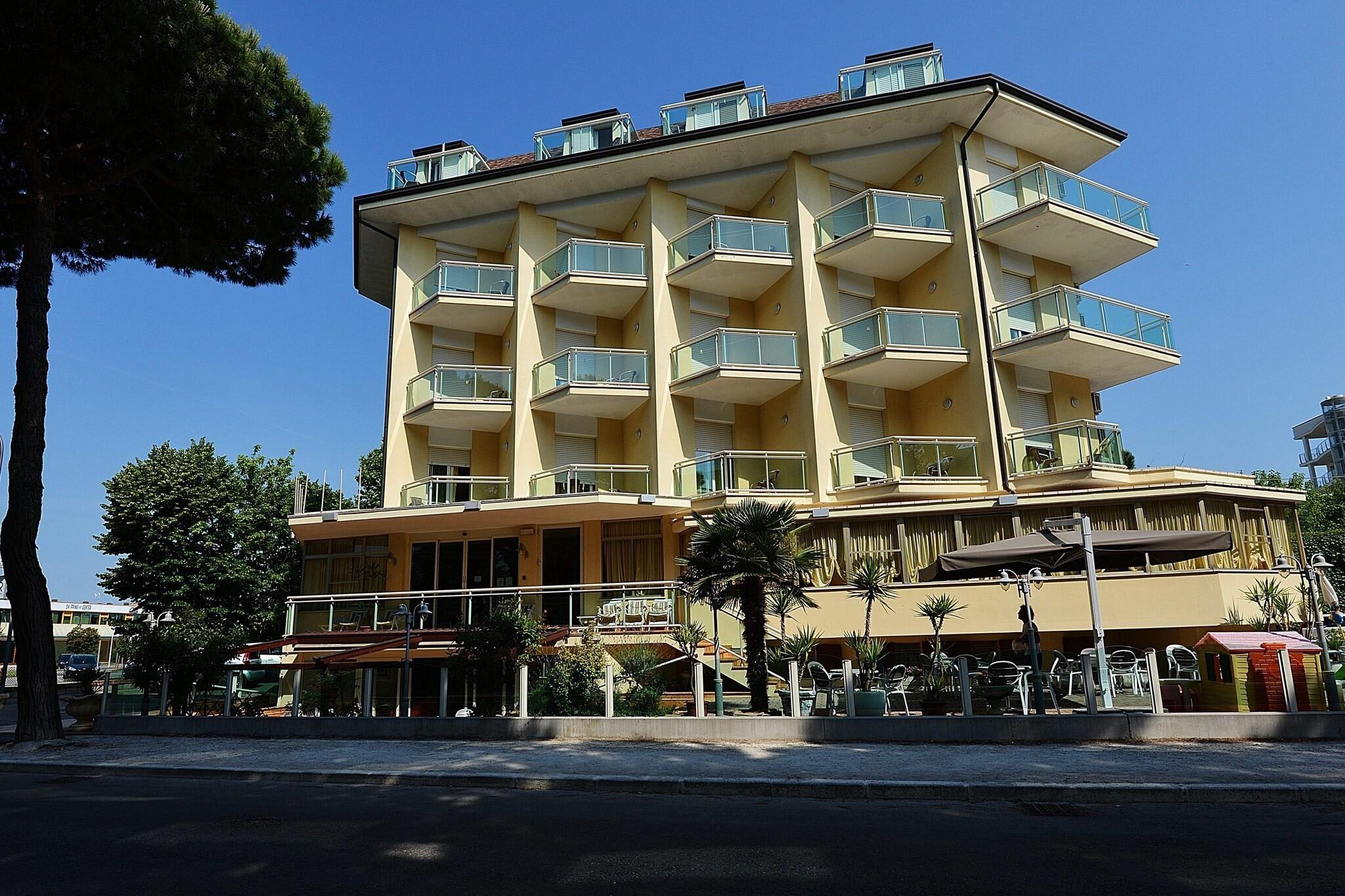 Hotel Bamar 1