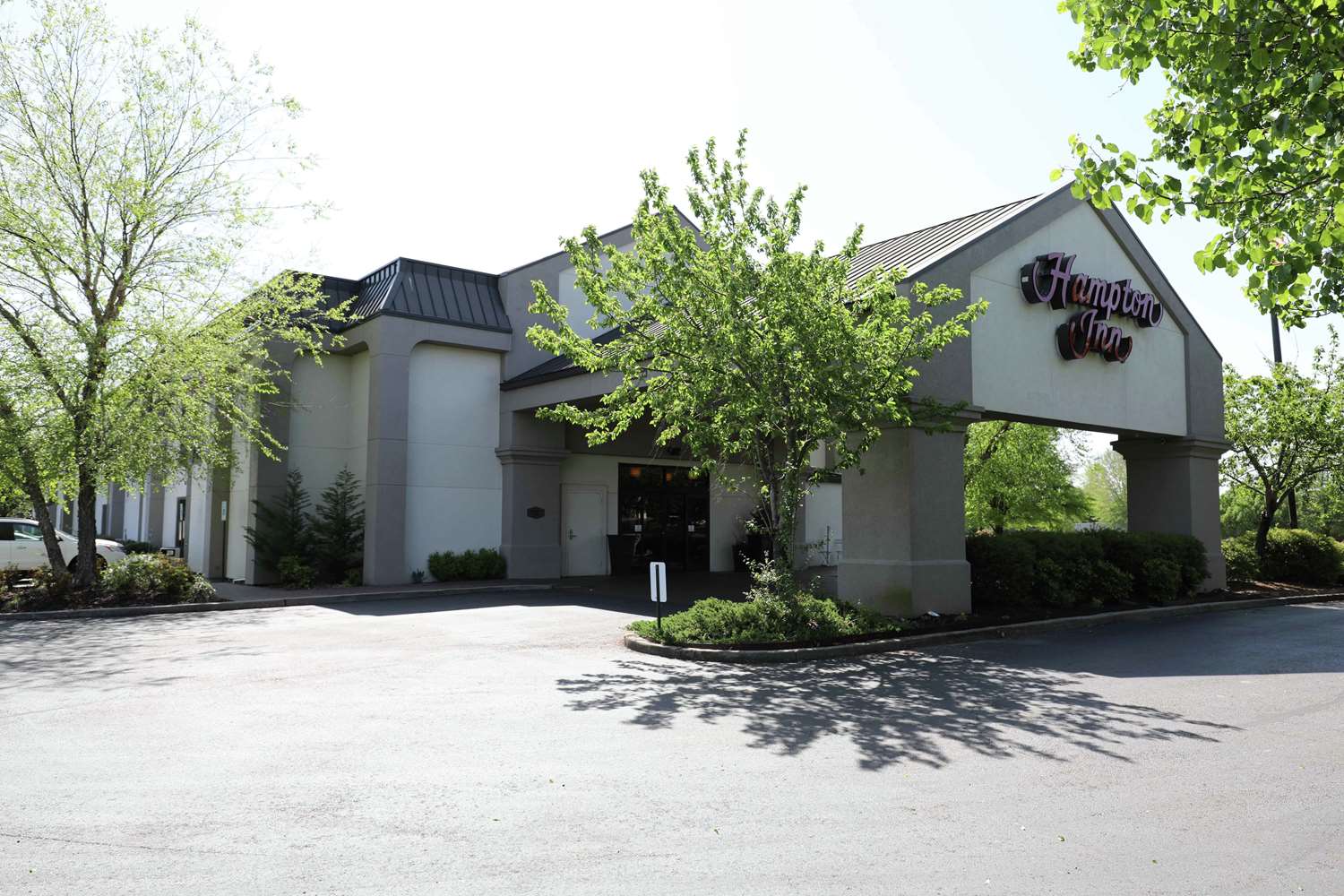 Hampton Inn Dyersburg 1