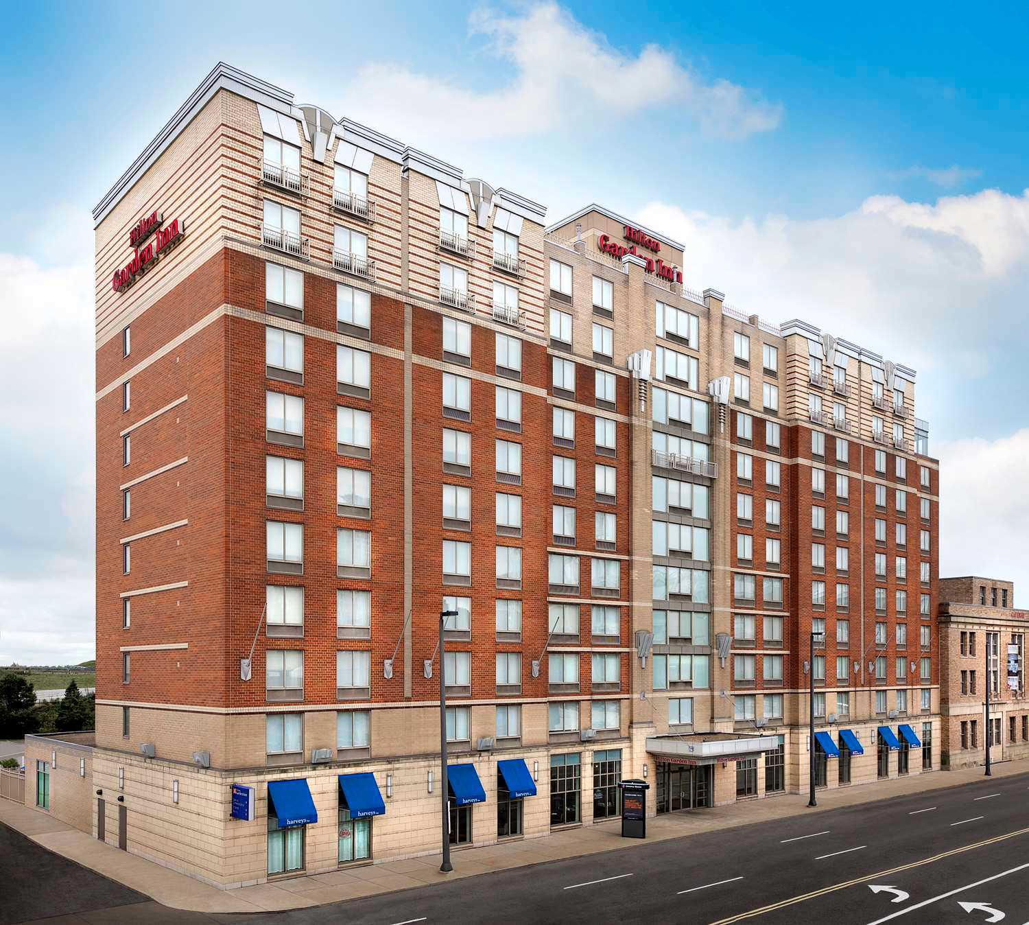 Hilton Garden Inn Cleveland Downtown 2