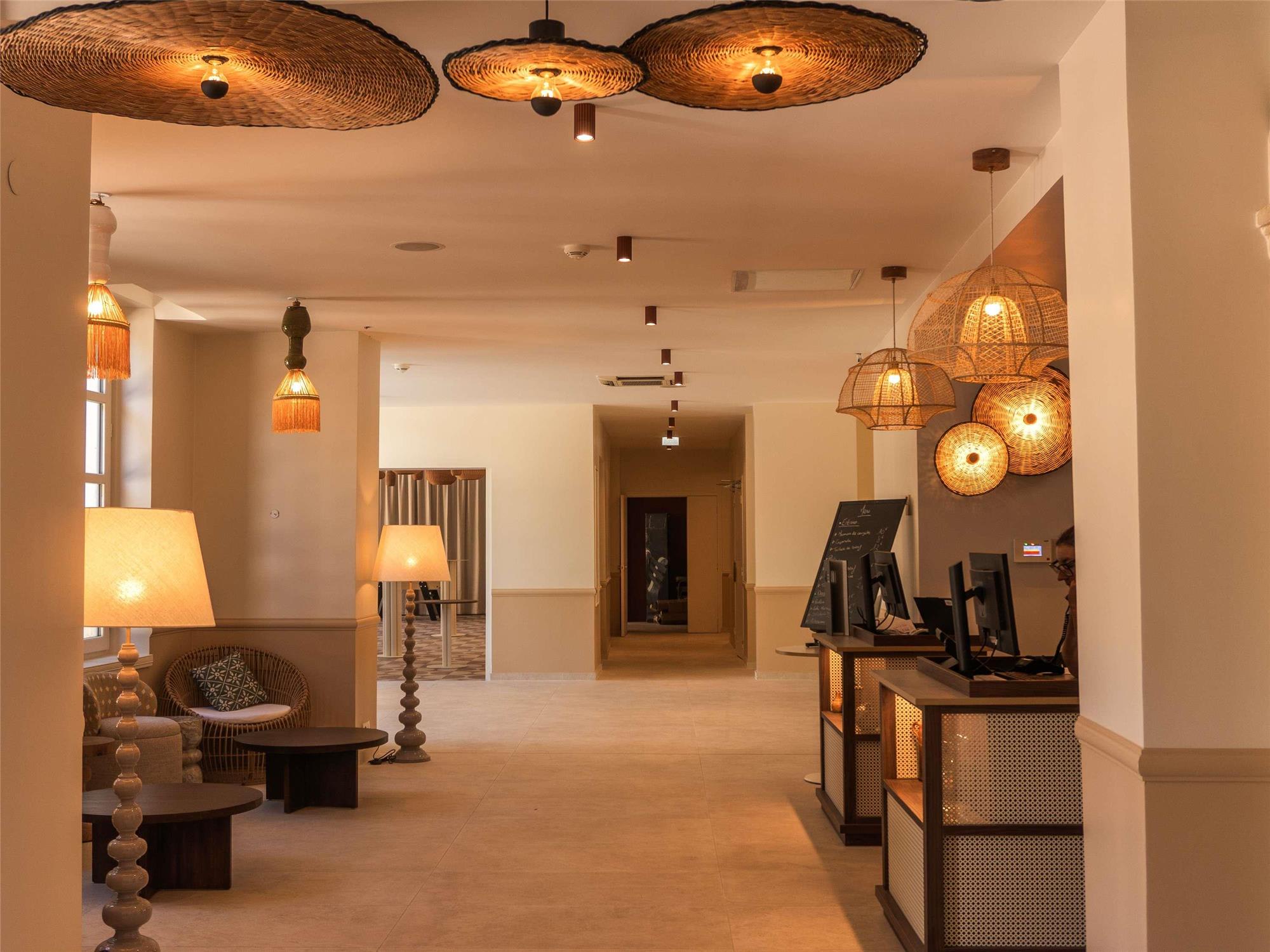 Mercure Arles Centre Arenes 2