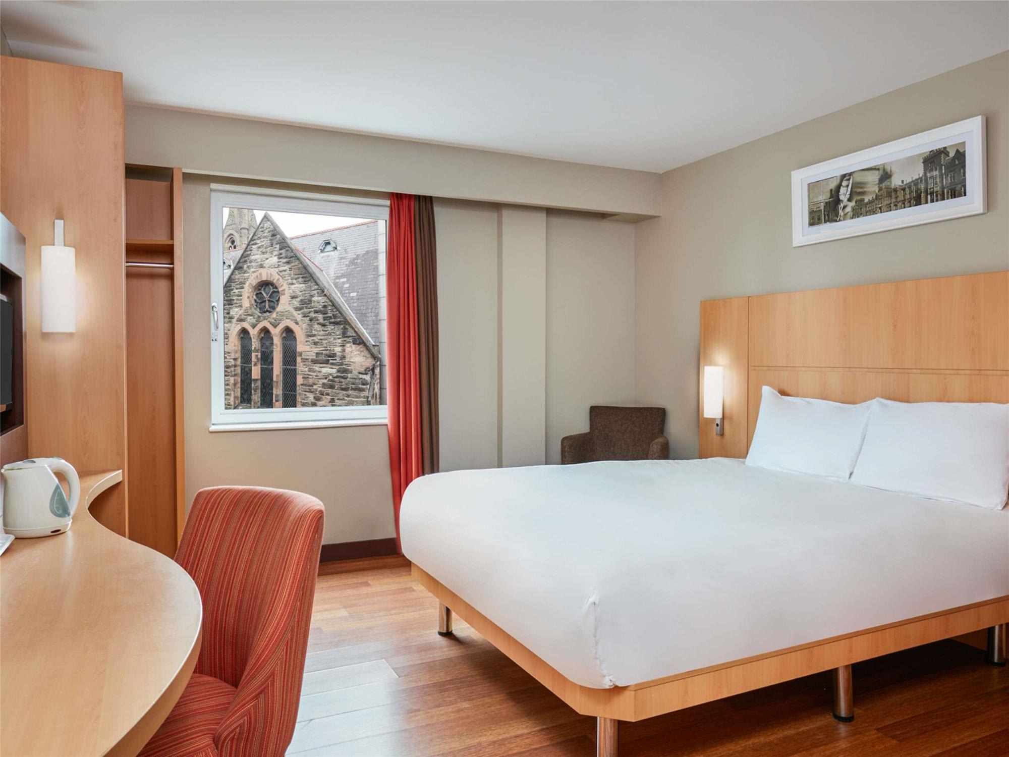 ibis Belfast Queens Quarter 2