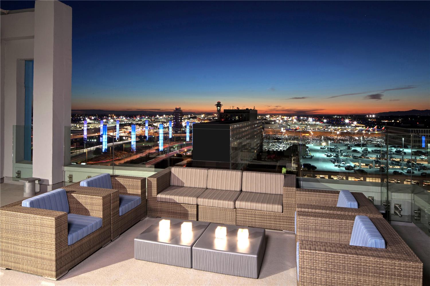 H Hotel Los Angeles, Curio Collection by Hilton 2