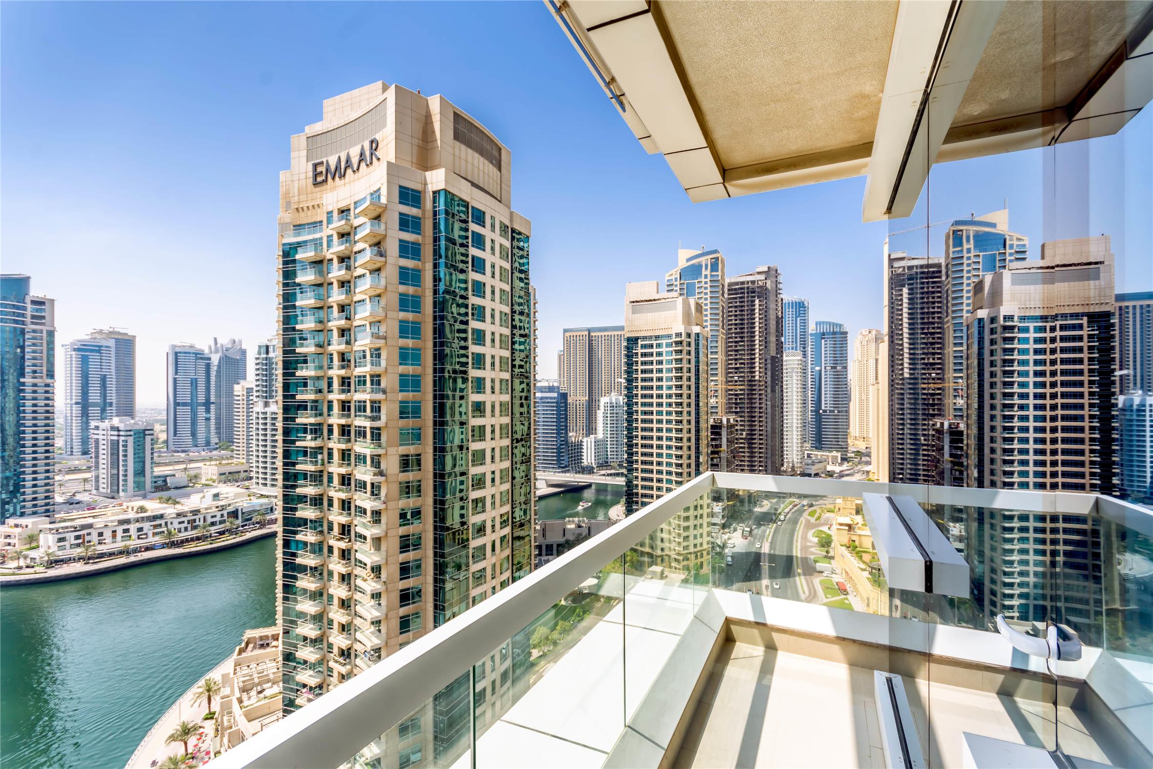 Barcelo Residences Dubai Marina 2