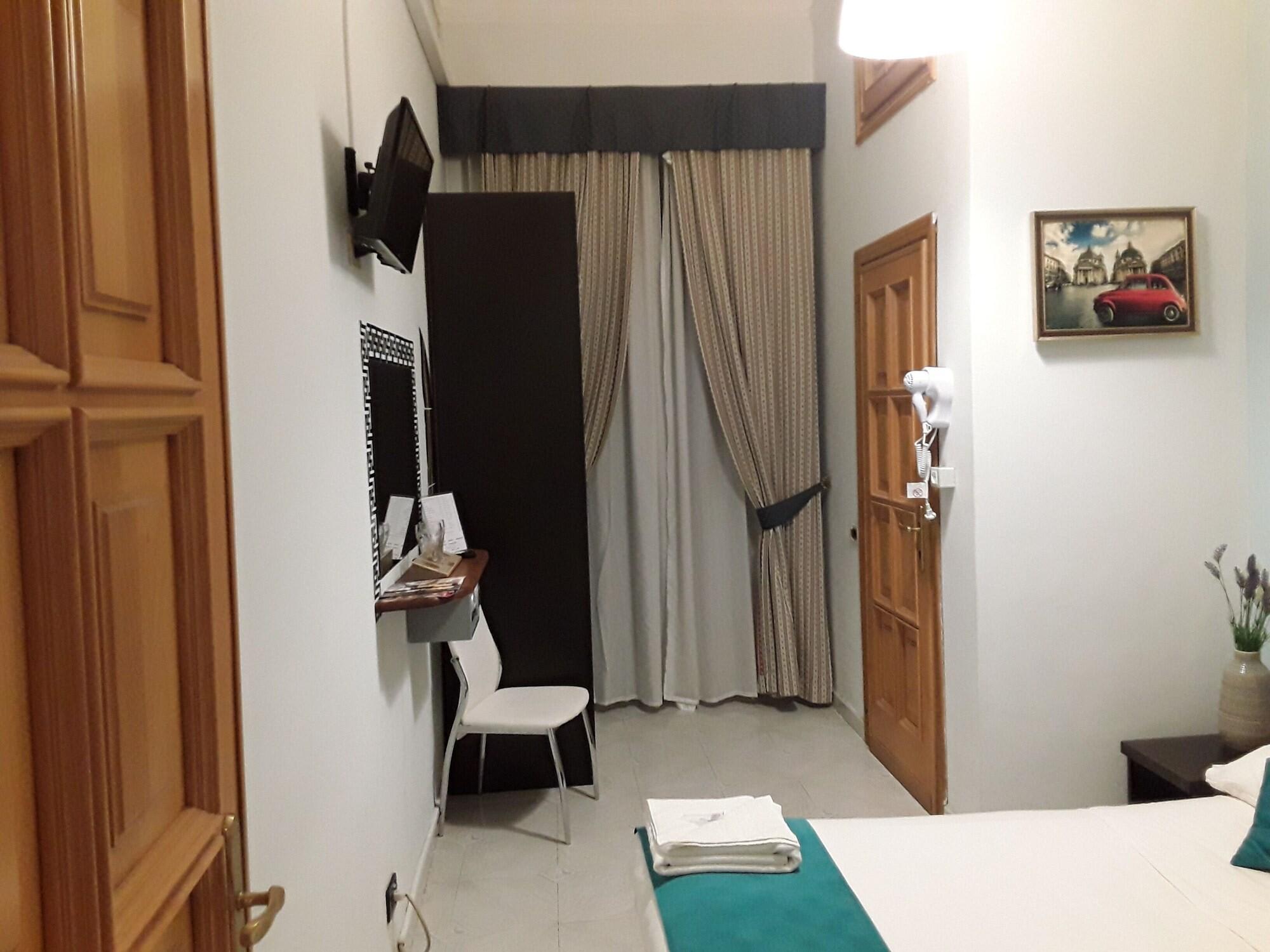 Hotel Orbis 1
