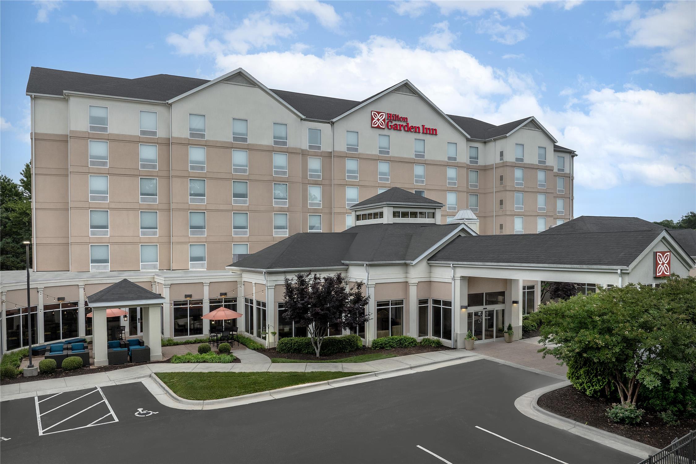 Hilton Garden Inn Greensboro Airport 1