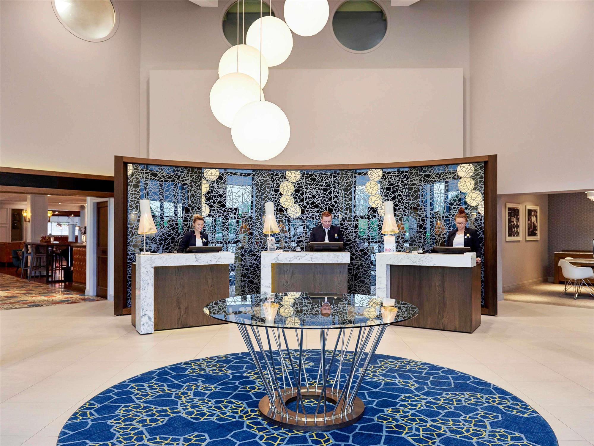 Novotel London Stansted Airport 2