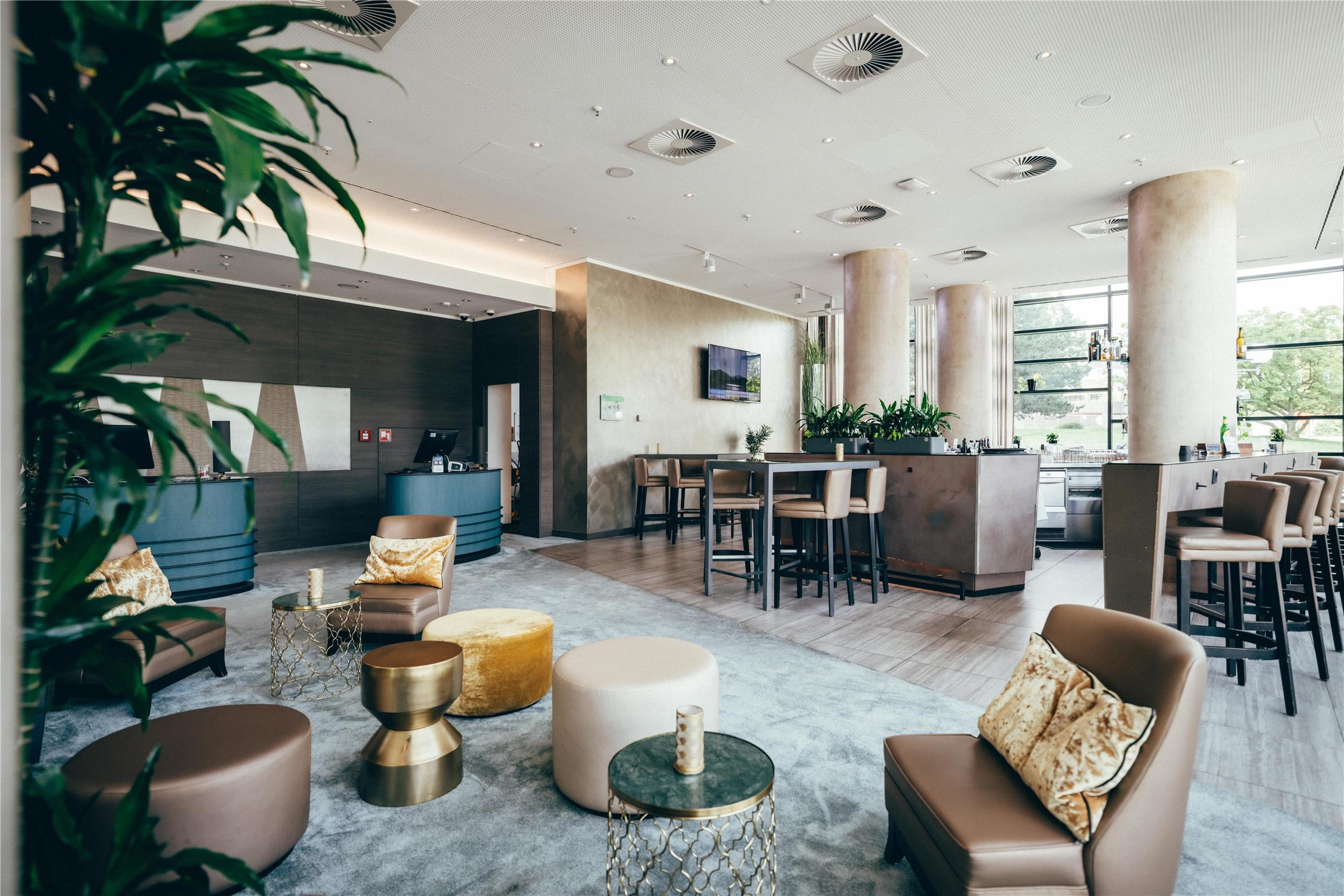 Radisson Blu Hotel, Bonn 1
