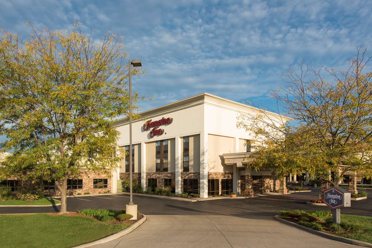 Hampton Inn Seymour 2