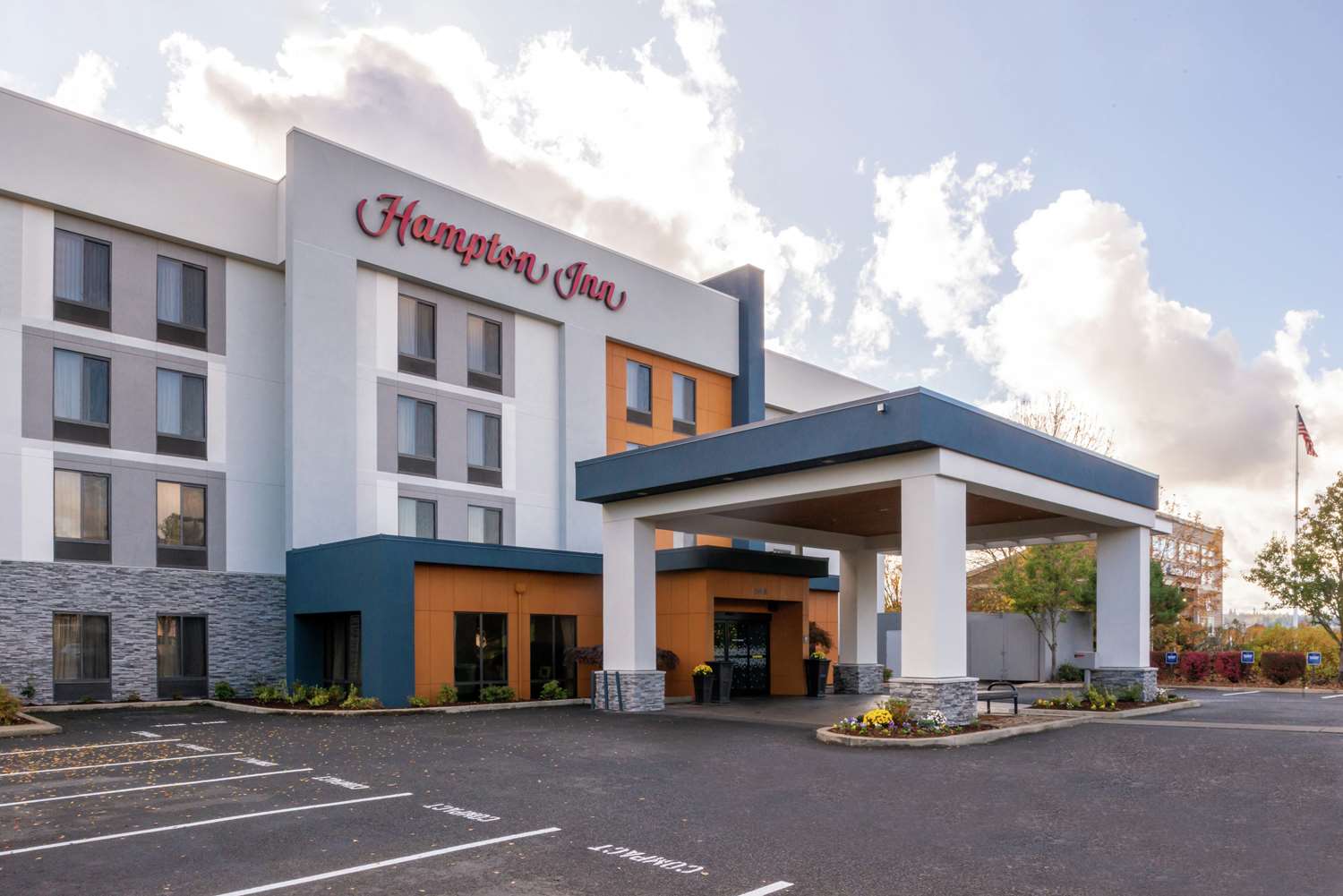 Hampton Inn Eugene 2