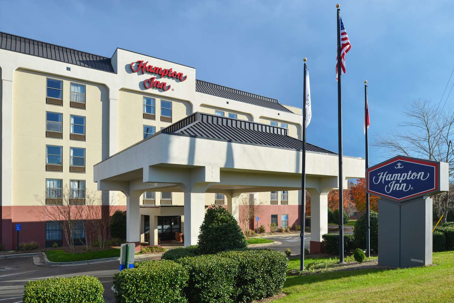 Hampton Inn Henderson 2