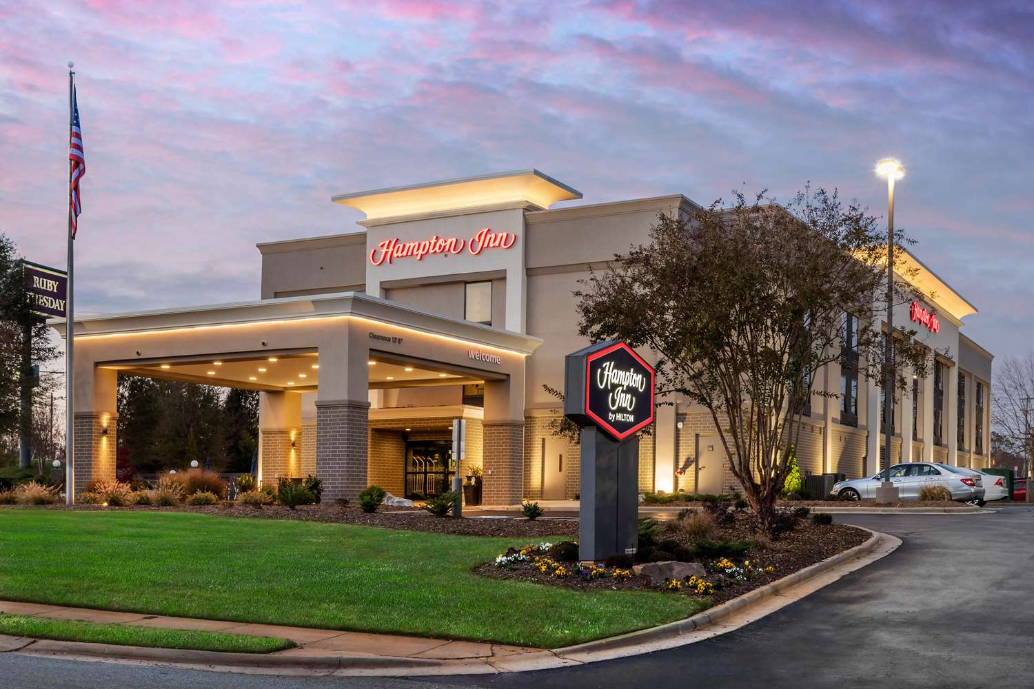 Hampton Inn Mebane 2