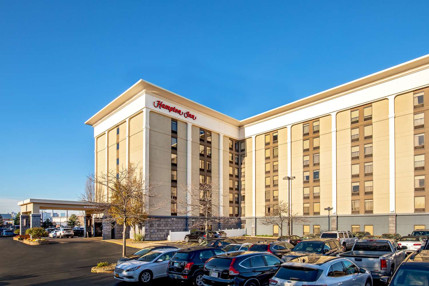 Hampton Inn Boston-Logan Airport 1