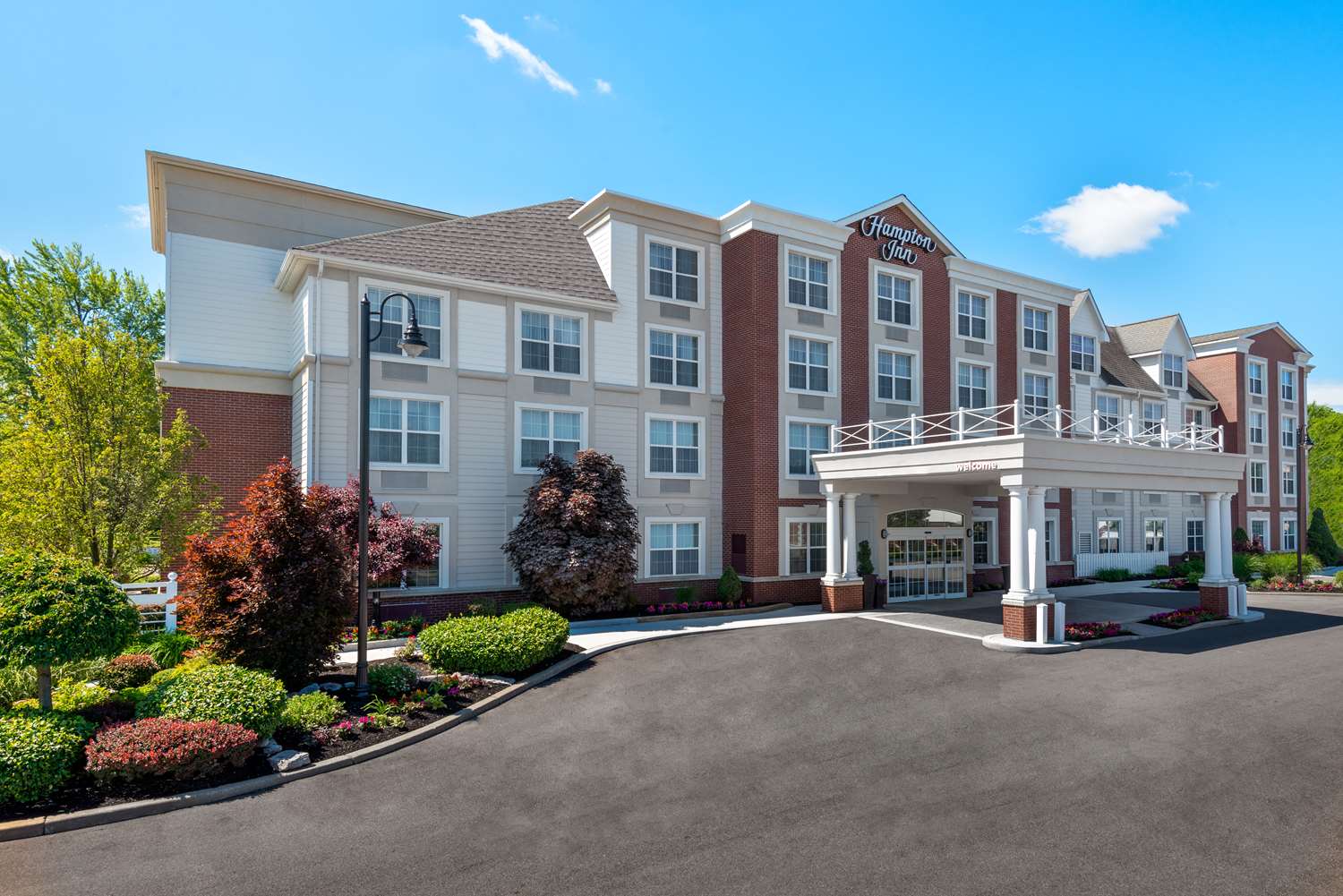 Hampton Inn Buffalo-Williamsville 2