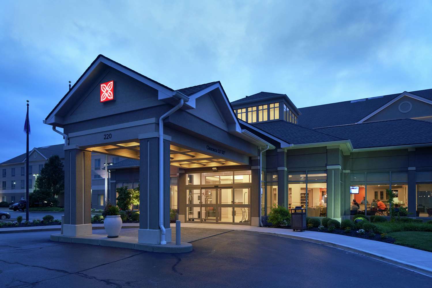 Hilton Garden Inn Evansville 2