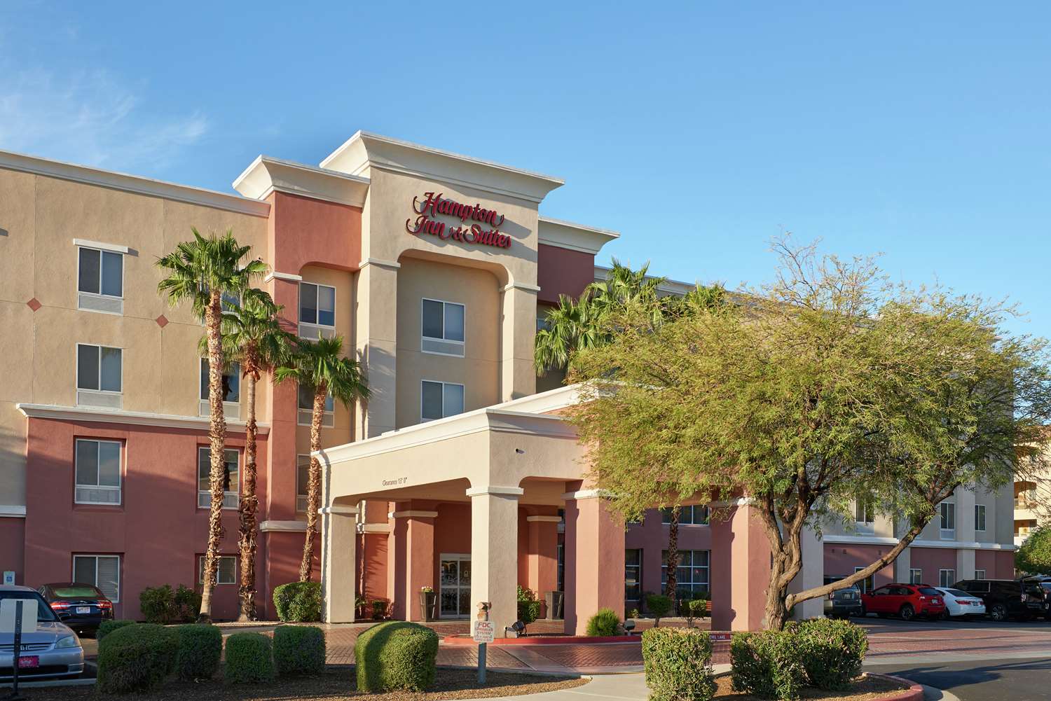 Hampton Inn & Suites Phoenix-Surprise 2