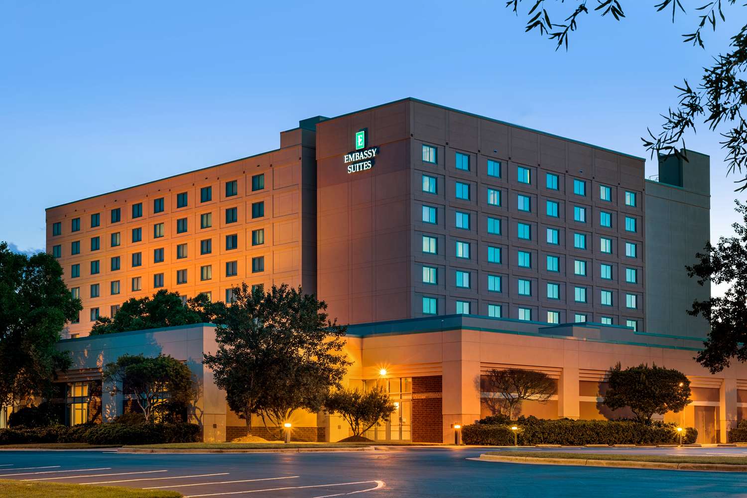 Embassy Suites by Hilton Raleigh Durham Research Triangle 2