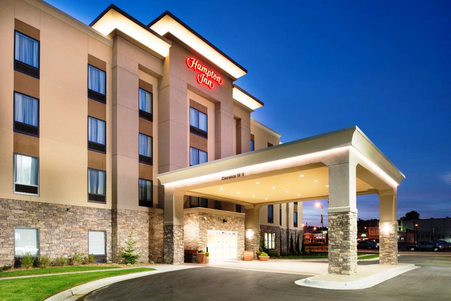 Hampton Inn Leavenworth, KS 2