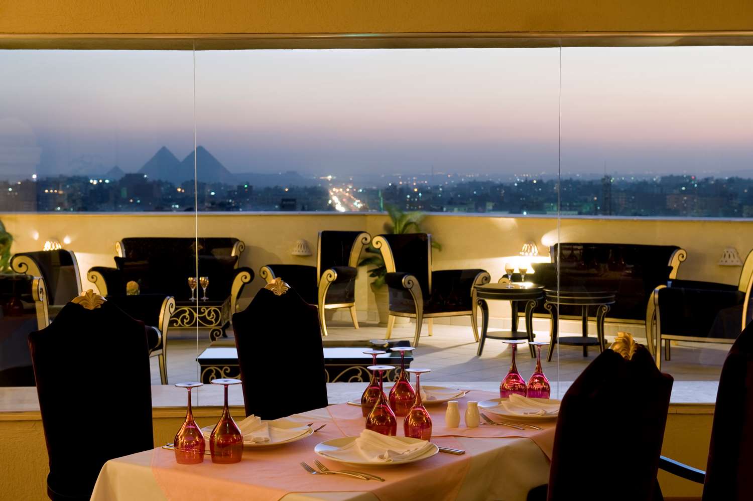 Barcelo Cairo Pyramids Hotel 2