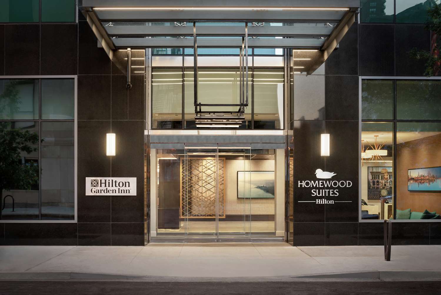 Hilton Garden Inn Chicago Downtown South Loop 2