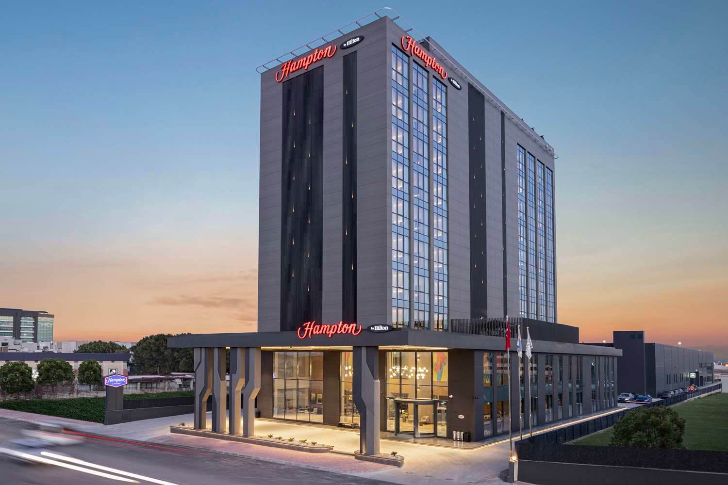 Hampton by Hilton Antalya Airport 2