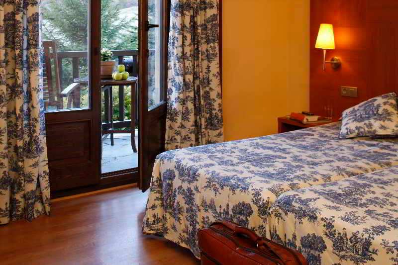 Hotel Saurat 2