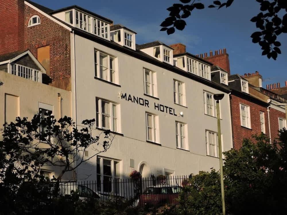 Manor Hotel 1