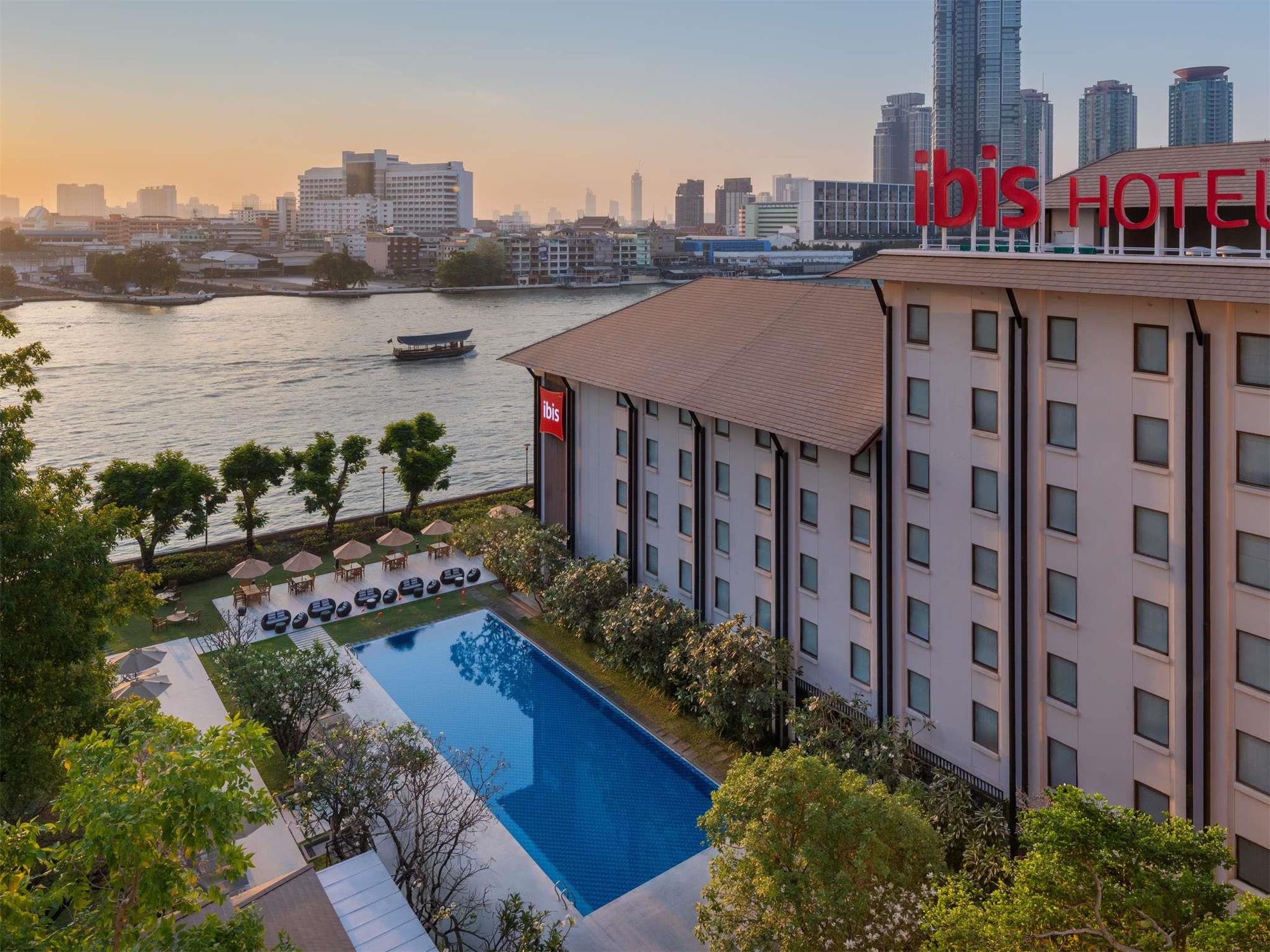 Ibis Bangkok Riverside 2