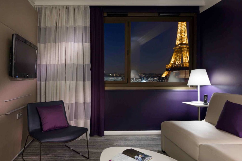 mercure paris centre tour eiffel shopping