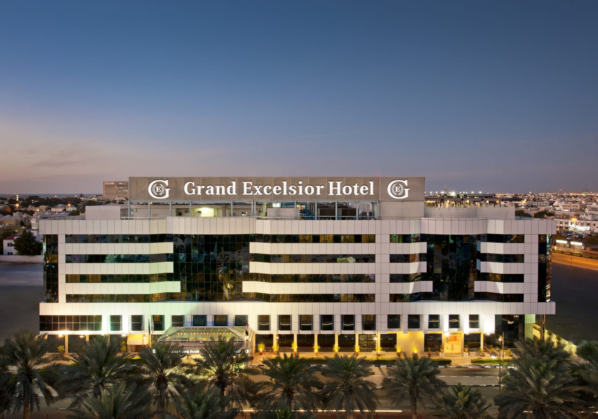 Paris - Dubaï - Grand Excelsior Hotel Deira