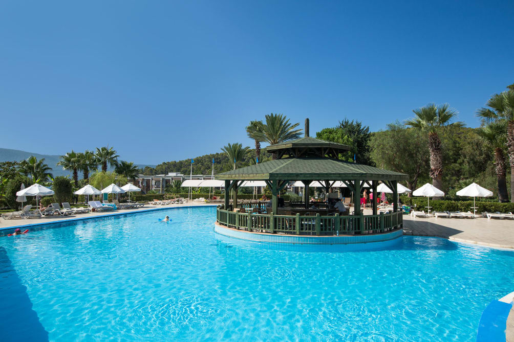 Paris - Bodrum - Crystal Green Bay Resort & Spa
