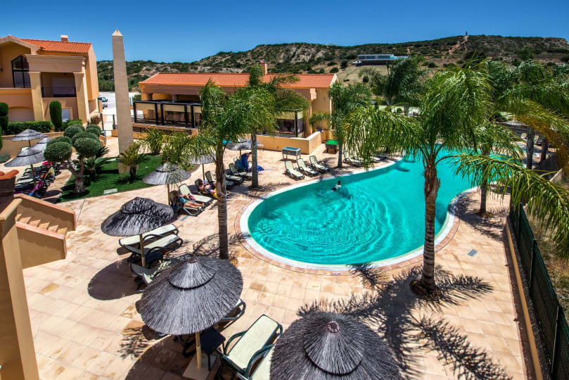 Lyon - Lagos - Baia Da Luz - Lagos