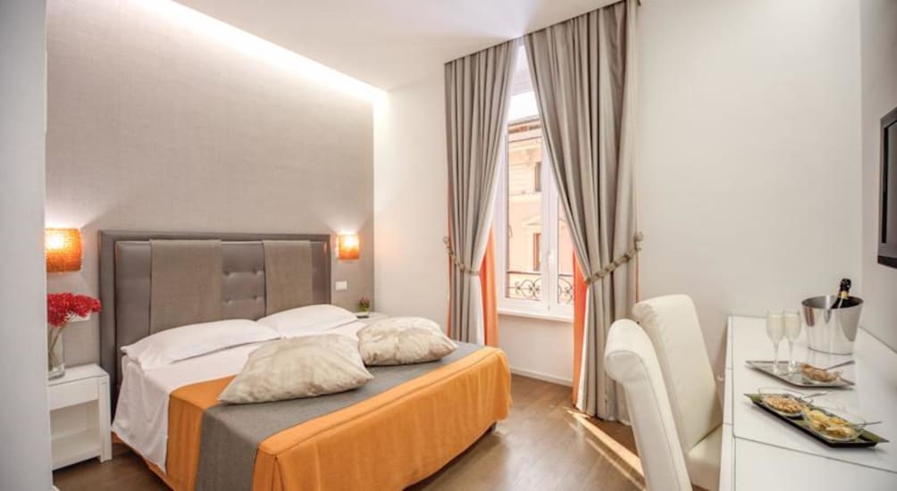 Lyon - Rome - Roma Boutique Hotel