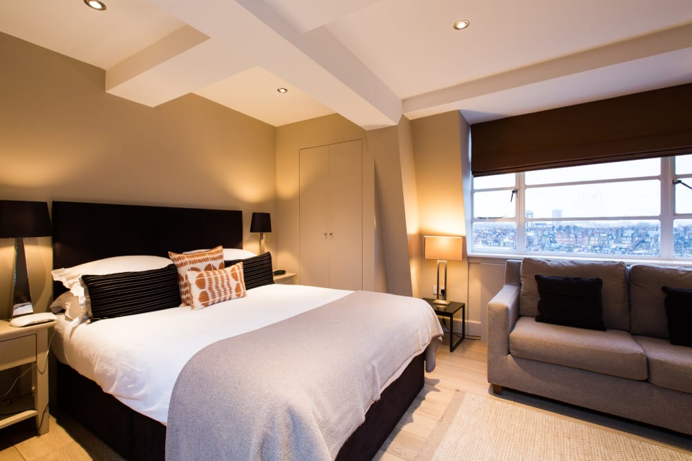 Paris - Londres - Nell Gwynn House