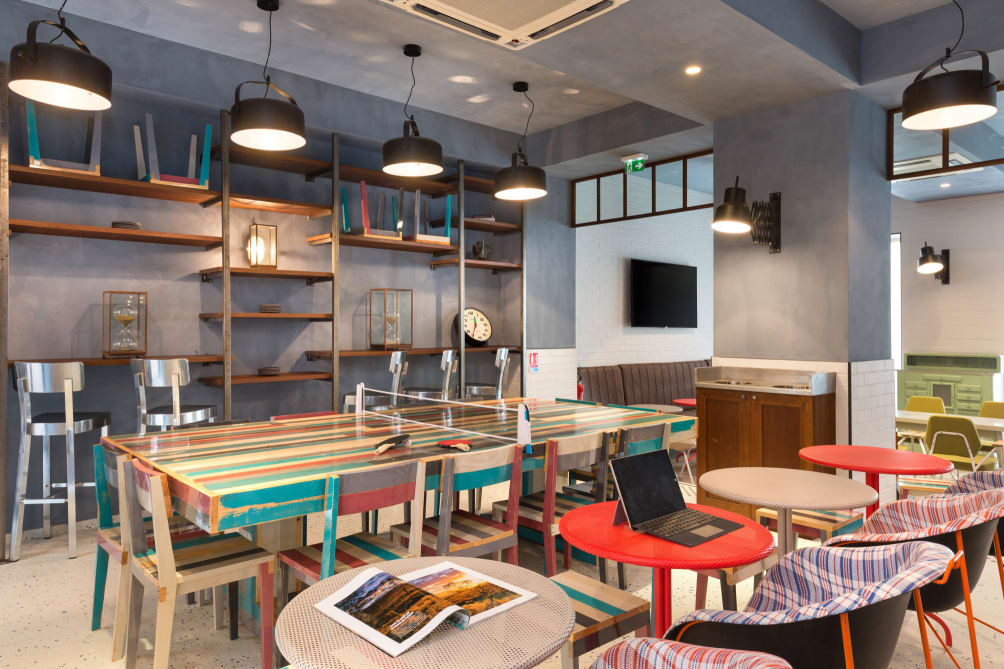 Bruxelles - Nice - Hotel Ozz